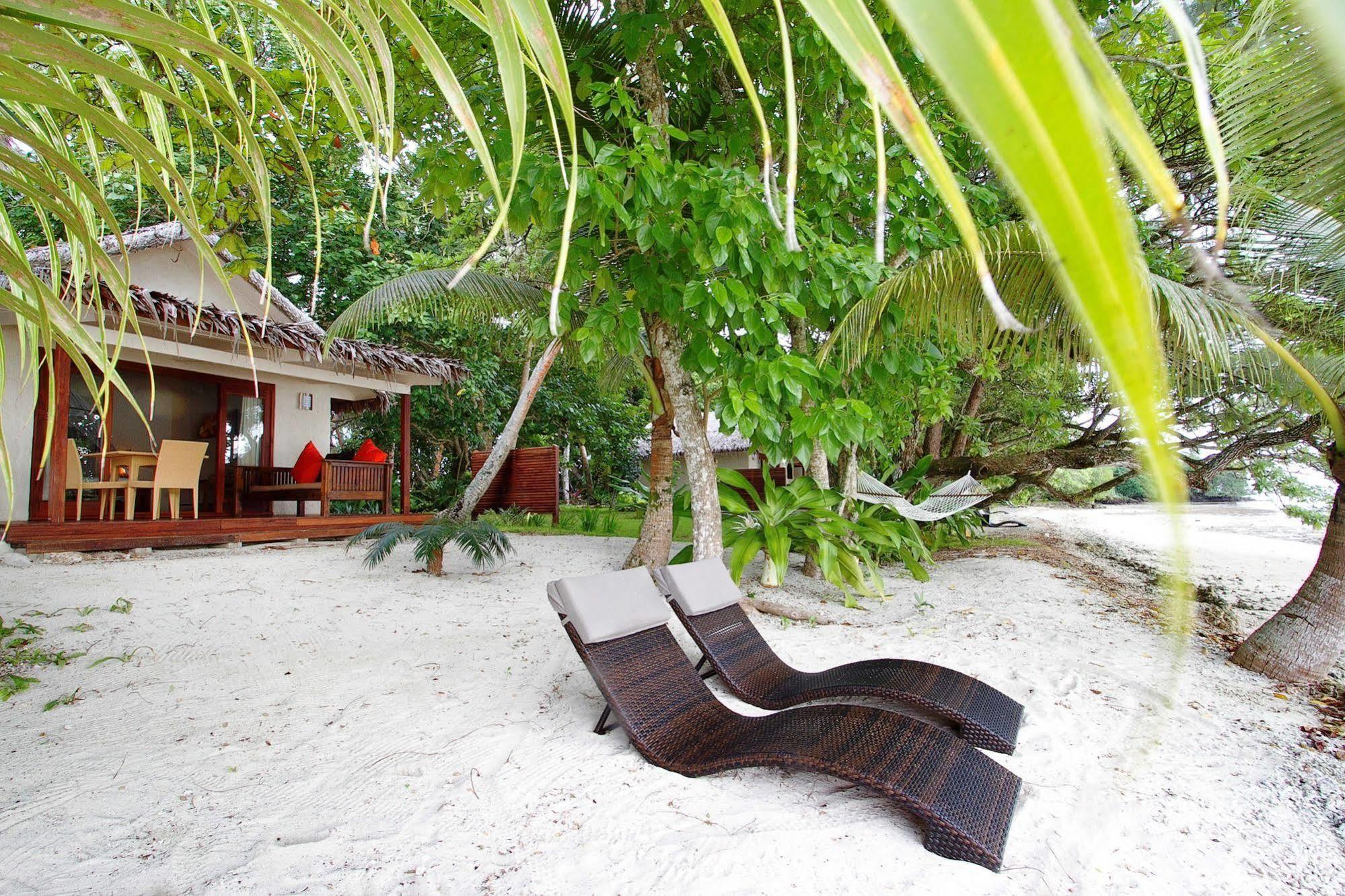 Erakor Island Resort & Spa Port Vila Exterior photo